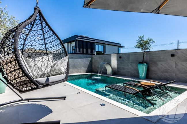Imagem Casa de Condomínio à Venda, 163 m² em Santa Regina - Camboriú