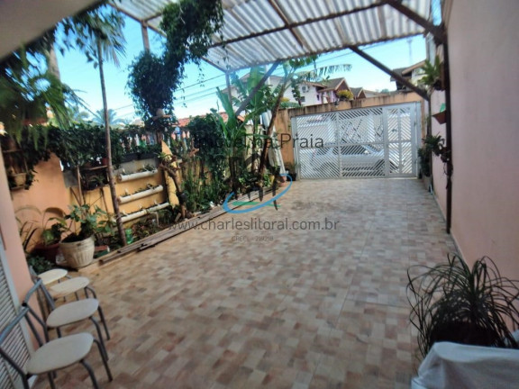 Imagem Casa com 5 Quartos à Venda, 270 m² em Massaguaçu - Caraguatatuba