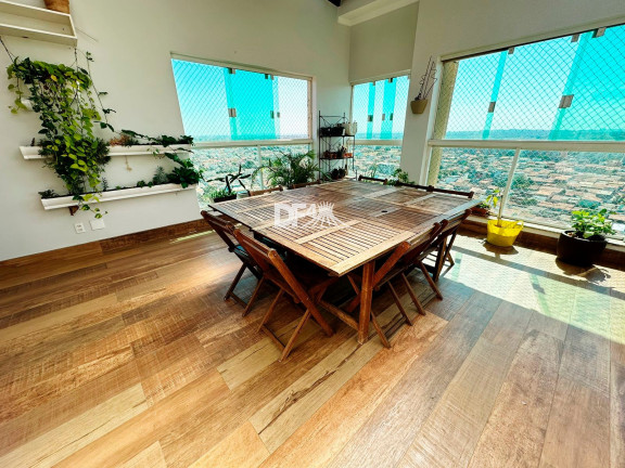 Imagem Cobertura com 3 Quartos à Venda, 220 m² em Guará Ii - Brasília