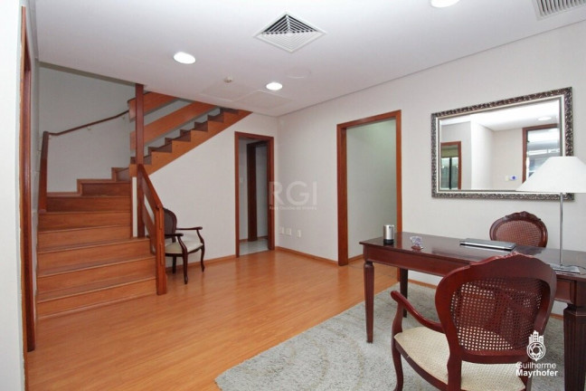 Imóvel Comercial à Venda, 440 m² em Auxiliadora - Porto Alegre