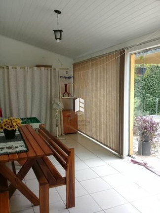 Imagem Casa com 4 Quartos à Venda, 257 m² em Dom Antônio Reis - Santa Maria