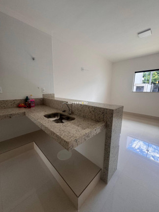 Imagem Apartamento com 2 Quartos à Venda, 95 m²