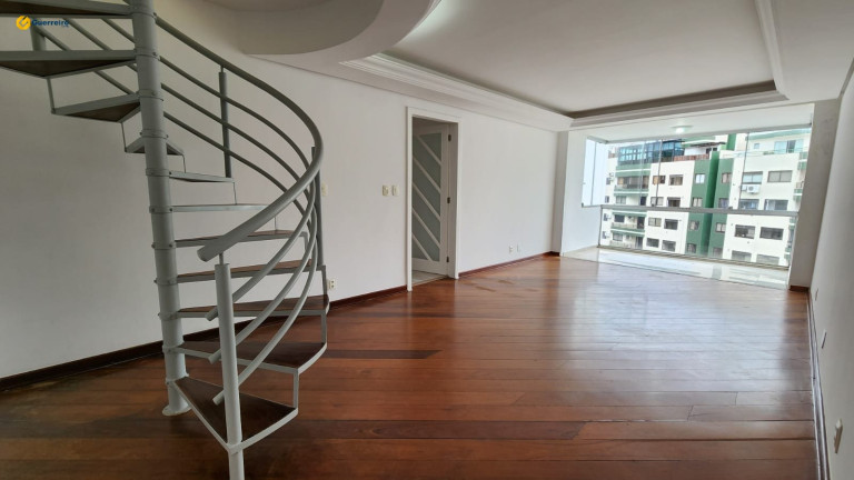 Imagem Apartamento com 3 Quartos à Venda, 280 m² em Agronômica - Florianópolis