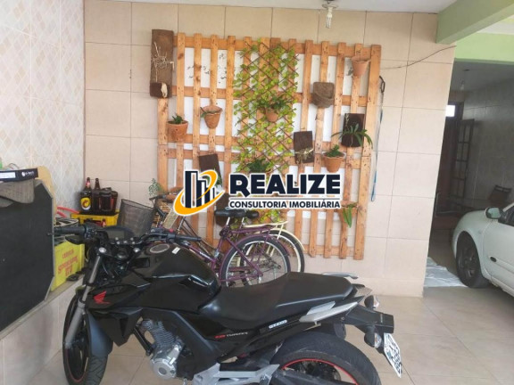 Imagem Casa com 3 Quartos à Venda, 230 m² em Jockey - Campos Dos Goytacazes Imagem Casa com 3 Quartos à Venda, 230 m² em Jockey - Campos Dos Goytacazes