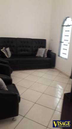Imagem Casa com 2 Quartos à Venda, 98 m² em Centro - Jacareí