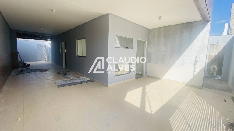 Imagem Casa com 5 Quartos à Venda, 300 m² em Conceição - Feira De Santana