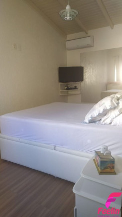 Imagem Casa com 4 Quartos à Venda, 172 m² em Campeche - Florianópolis
