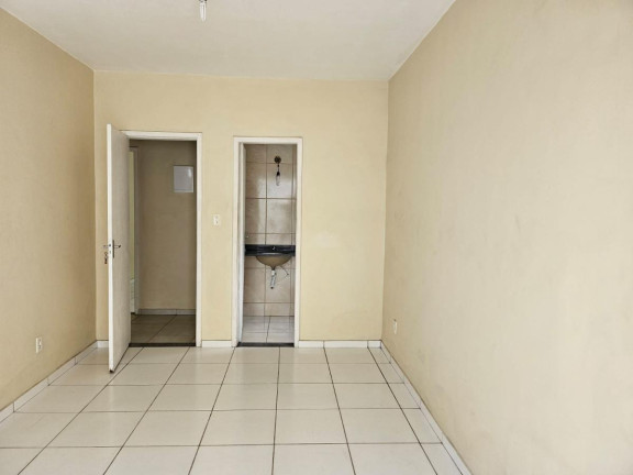 Imagem Casa com 2 Quartos à Venda, em Campo Grande - Rio De Janeiro Imagem Casa com 2 Quartos à Venda, em Campo Grande - Rio De Janeiro