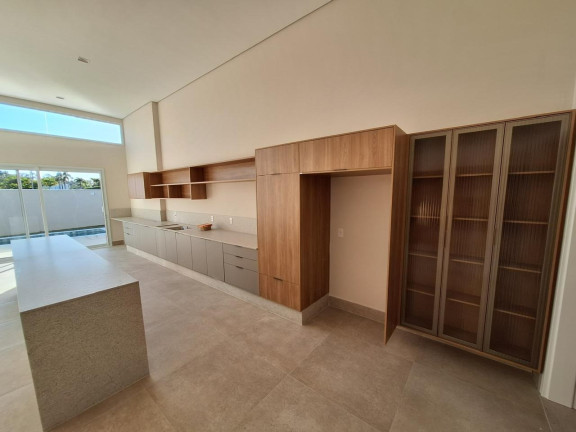 Imagem Casa com 3 Quartos à Venda, 301 m² em Alphaville Castelo - Itu Imagem Casa com 3 Quartos à Venda, 301 m² em Alphaville Castelo - Itu