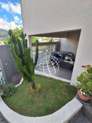 Imagem Casa com 3 Quartos à Venda, 202 m² em Jardim Maristela - Atibaia Imagem Casa com 3 Quartos à Venda, 202 m² em Jardim Maristela - Atibaia
