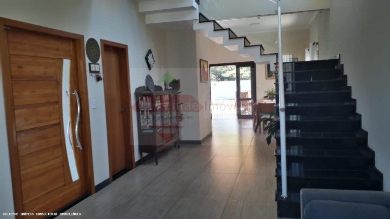 Casa com 3 Quartos à Venda, 264 m² em Condominio Cataguá Way - Taubaté