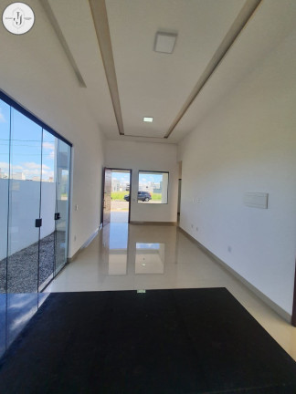 Imagem Casa com 3 Quartos para Alugar ou Temporada, 123 m² em Cajupiranga - Parnamirim