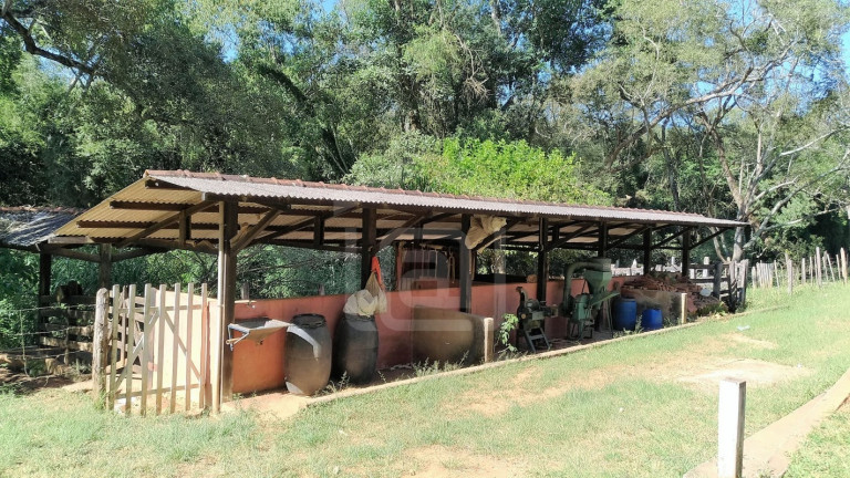 Imagem Imóvel com 1 Quarto à Venda, 3 m² em Pinhalzinho - Campestre