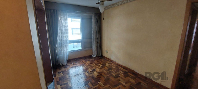 Imagem Apartamento com 2 Quartos à Venda, 81 m² em Centro Histórico - Porto Alegre Imagem Apartamento com 2 Quartos à Venda, 81 m² em Centro Histórico - Porto Alegre