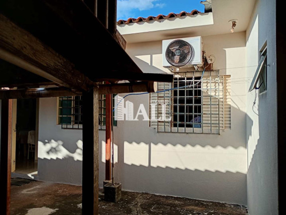 Imagem Casa com 2 Quartos à Venda, 147 m² em Jardim Santo Antônio - São José Do Rio Preto