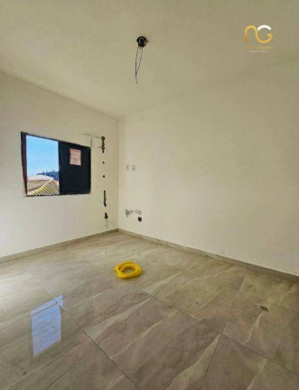 Imagem Casa com 2 Quartos à Venda, 62 m² em Vila Guilhermina - Praia Grande Imagem Casa com 2 Quartos à Venda, 62 m² em Vila Guilhermina - Praia Grande