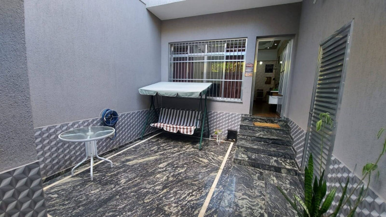 Imagem Casa com 2 Quartos à Venda, 450 m² em Pestana - Osasco Imagem Casa com 2 Quartos à Venda, 450 m² em Pestana - Osasco