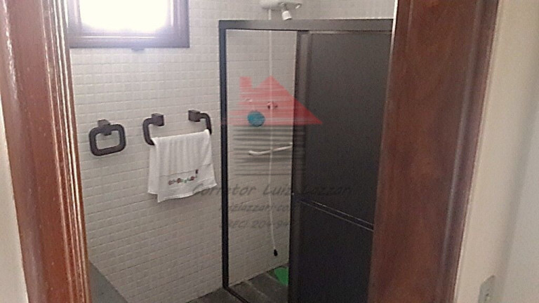 Imagem Casa com 8 Quartos à Venda, 450 m² em Maria Helena Novaes - Peruíbe