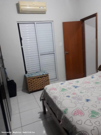 Imagem Casa com 3 Quartos à Venda, 110 m² em Ramos - Rio De Janeiro