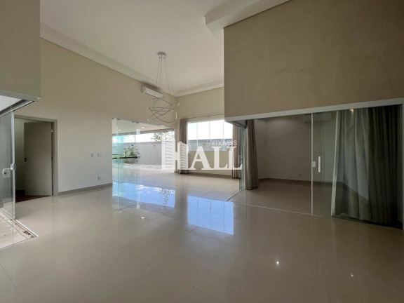 Imagem Casa com 4 Quartos à Venda, 285 m² em Centro - Bady Bassitt Imagem Casa com 4 Quartos à Venda, 285 m² em Centro - Bady Bassitt