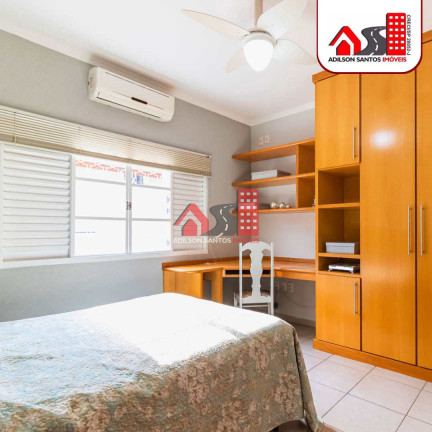 Imagem Casa com 4 Quartos à Venda, 214 m² em Cidade Jardim - Pirassununga Imagem Casa com 4 Quartos à Venda, 214 m² em Cidade Jardim - Pirassununga