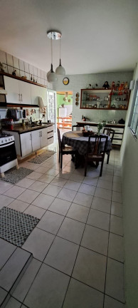 Imagem Casa com 3 Quartos à Venda, 290 m² em Acarape - Teresina