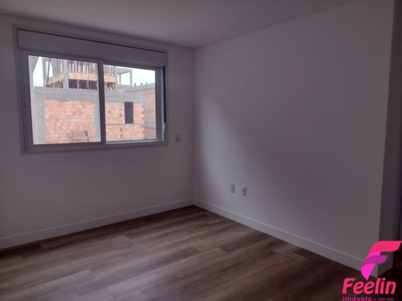 Imagem Casa com 3 Quartos à Venda, 150 m² em Campeche - Florianópolis