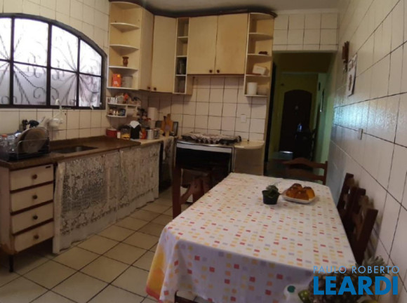 Imagem Casa com 5 Quartos à Venda, 187 m² em Vila Floresta - Santo André Imagem Casa com 5 Quartos à Venda, 187 m² em Vila Floresta - Santo André