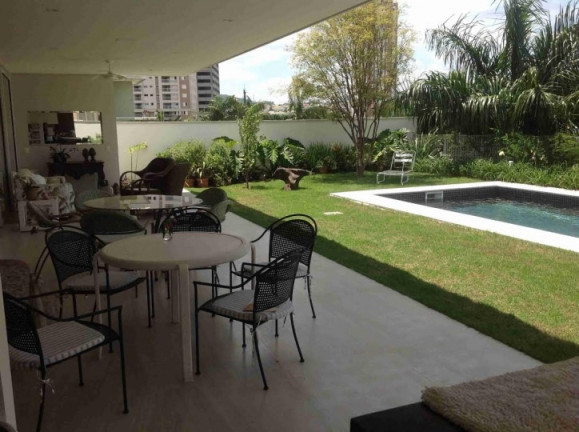 Imagem Casa de Condomínio com 4 Quartos à Venda, 577 m² em Alphaville - Barueri Imagem Casa de Condomínio com 4 Quartos à Venda, 577 m² em Alphaville - Barueri