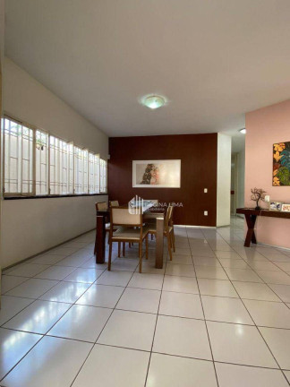Casa com 4 Quartos à Venda, 500 m² em Jóquei - Teresina