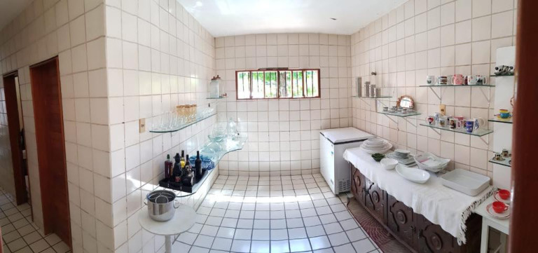 Imagem Casa com 5 Quartos à Venda, 364 m² em Ininga - Teresina