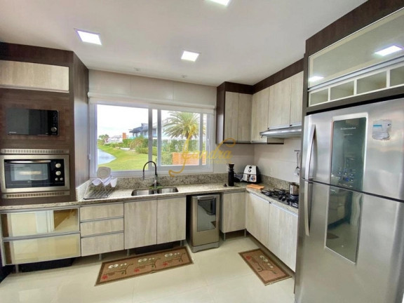 Imagem Casa de Condomínio com 4 Quartos à Venda, 340 m² em Centro - Xangri-la