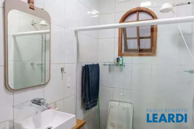 Imagem Casa com 3 Quartos à Venda, 198 m² em Campestre - Santo André