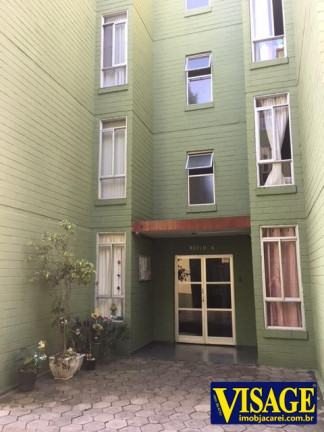 Apartamento com 2 Quartos à Venda,  em Pq. Santo Antonio - Jacareí