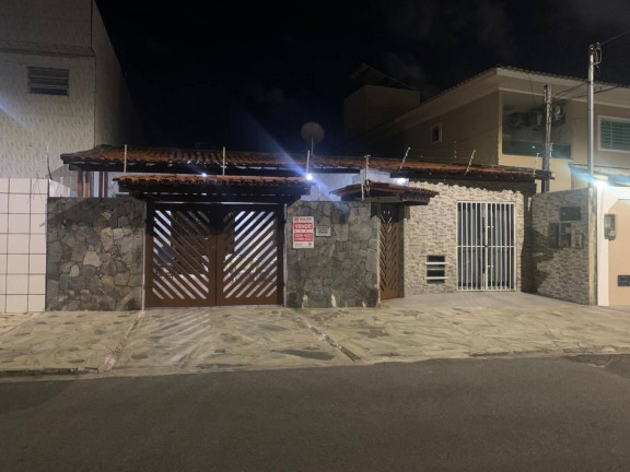 Casa com 4 Quartos à Venda, 195 m² em Ponto Novo - Aracaju