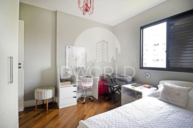 Imagem Imóvel com 3 Quartos à Venda, 163 m² em Morumbi - São Paulo Imagem Imóvel com 3 Quartos à Venda, 163 m² em Morumbi - São Paulo