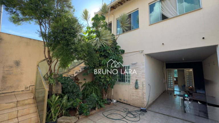 Imagem Casa com 3 Quartos à Venda, 120 m² em Bom Retiro - Betim Imagem Casa com 3 Quartos à Venda, 120 m² em Bom Retiro - Betim
