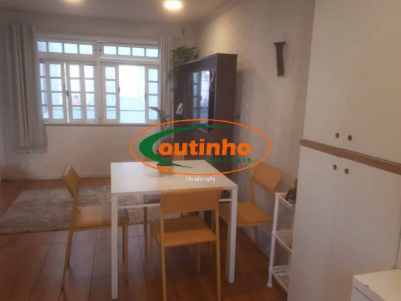 Imagem Casa com 3 Quartos à Venda, 170 m² em Maracanã - Rio De Janeiro Imagem Casa com 3 Quartos à Venda, 170 m² em Maracanã - Rio De Janeiro