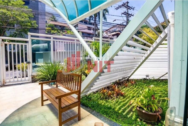 Imagem Apartamento com 2 Quartos à Venda, 60 m² em Ingá - Niterói