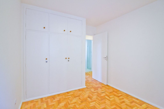 Imagem Imóvel com 3 Quartos à Venda, 82 m² em Moema - São Paulo