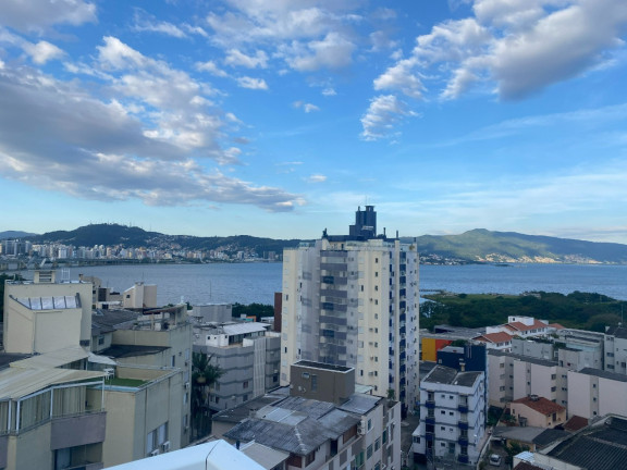 Imagem Cobertura com 3 Quartos à Venda, 297 m² em Coqueiros - Florianópolis Imagem Cobertura com 3 Quartos à Venda, 297 m² em Coqueiros - Florianópolis