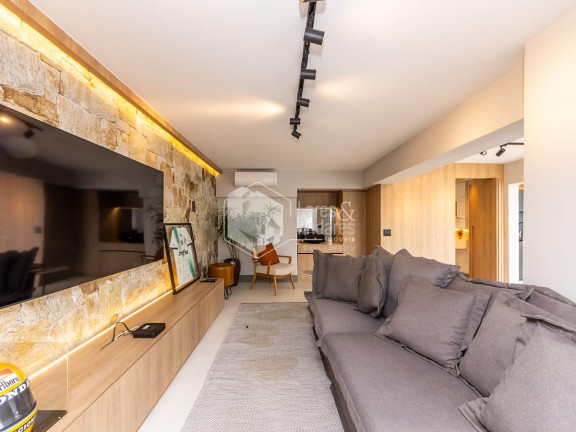 Imagem Imóvel com 2 Quartos à Venda, 195 m² em Moema - São Paulo Imagem Imóvel com 2 Quartos à Venda, 195 m² em Moema - São Paulo