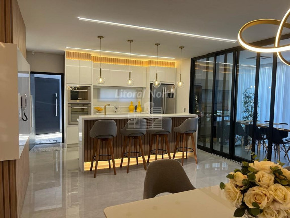 Imagem Casa com 3 Quartos à Venda, 230 m² em São Judas - Itajaí Imagem Casa com 3 Quartos à Venda, 230 m² em São Judas - Itajaí