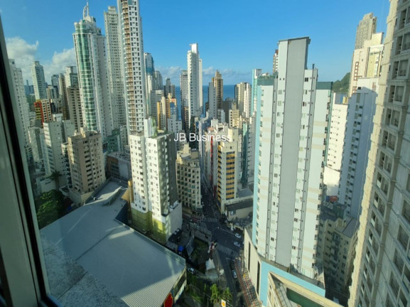 Imagem Imóvel com 3 Quartos à Venda, 138 m² em Centro - Balneário Camboriú
