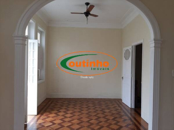 Imagem Casa com 5 Quartos à Venda, 169 m² em Tijuca - Rio De Janeiro Imagem Casa com 5 Quartos à Venda, 169 m² em Tijuca - Rio De Janeiro