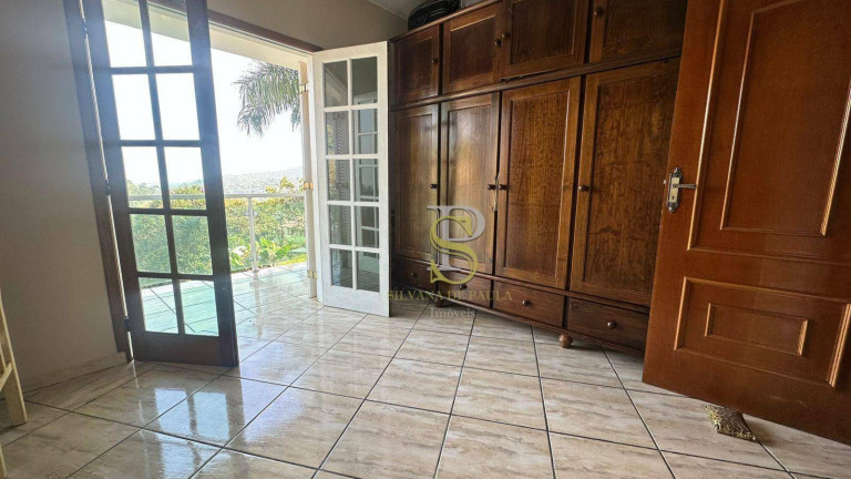 Imagem Casa com 3 Quartos à Venda, 180 m² em Mato Dentro - Mairiporã Imagem Casa com 3 Quartos à Venda, 180 m² em Mato Dentro - Mairiporã
