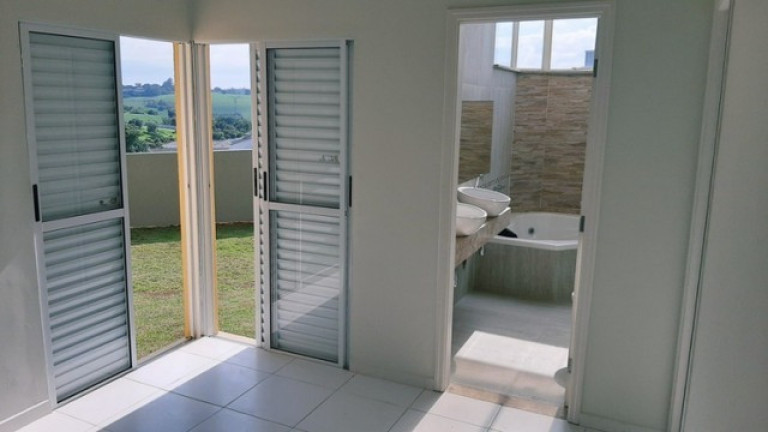 Imagem Casa de Condomínio com 3 Quartos à Venda, 300 m² em Condomínio Fazenda Alta Vista - Salto De Pirapora Imagem Casa de Condomínio com 3 Quartos à Venda, 300 m² em Condomínio Fazenda Alta Vista - Salto De Pirapora