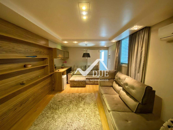 Imagem Casa com 3 Quartos à Venda, 272 m² em Embaré - Santos Imagem Casa com 3 Quartos à Venda, 272 m² em Embaré - Santos