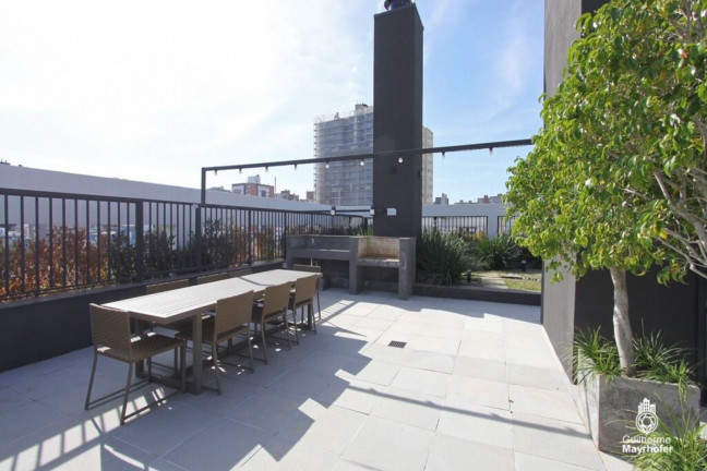 Imagem Imóvel com 1 Quarto à Venda, 34 m² em Auxiliadora - Porto Alegre Imagem Imóvel com 1 Quarto à Venda, 34 m² em Auxiliadora - Porto Alegre