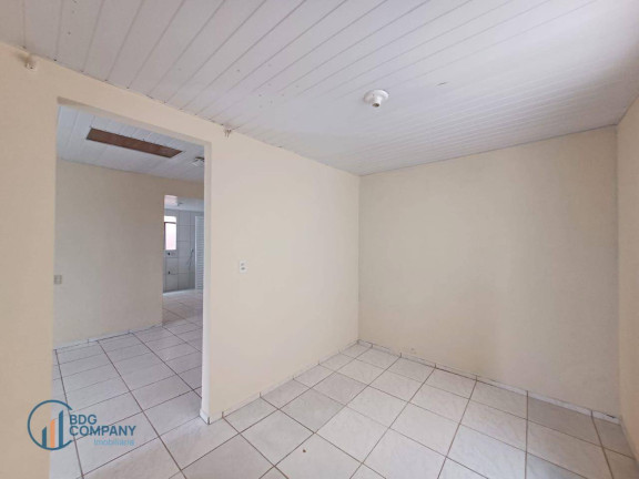 Imagem Casa com 3 Quartos para Alugar, 80 m² em Vila Nova - Irati Imagem Casa com 3 Quartos para Alugar, 80 m² em Vila Nova - Irati